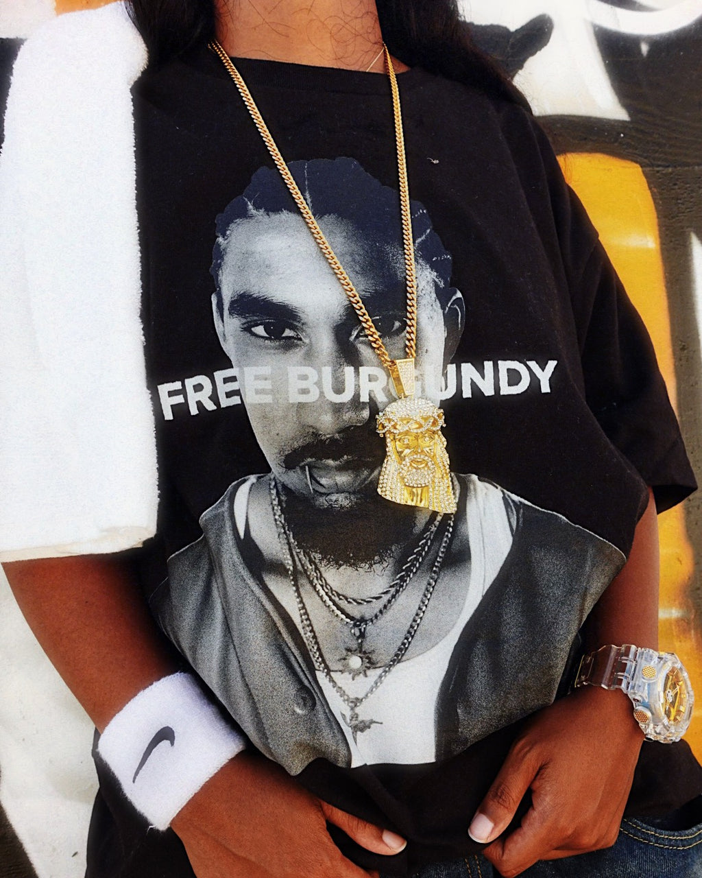 “FREE BURGUNDY” T - SHIRT